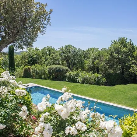 Вилла Charming Villa Near St Tropez *