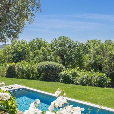 Charming Villa Near St Tropez *
