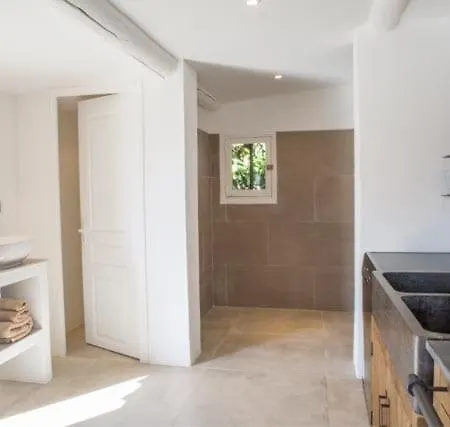 Charming Villa Near St Tropez *