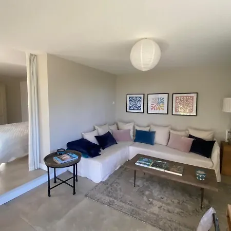 Вилла Charming Villa Near St Tropez *