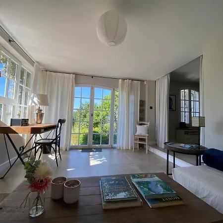 Charming Villa Near St Tropez